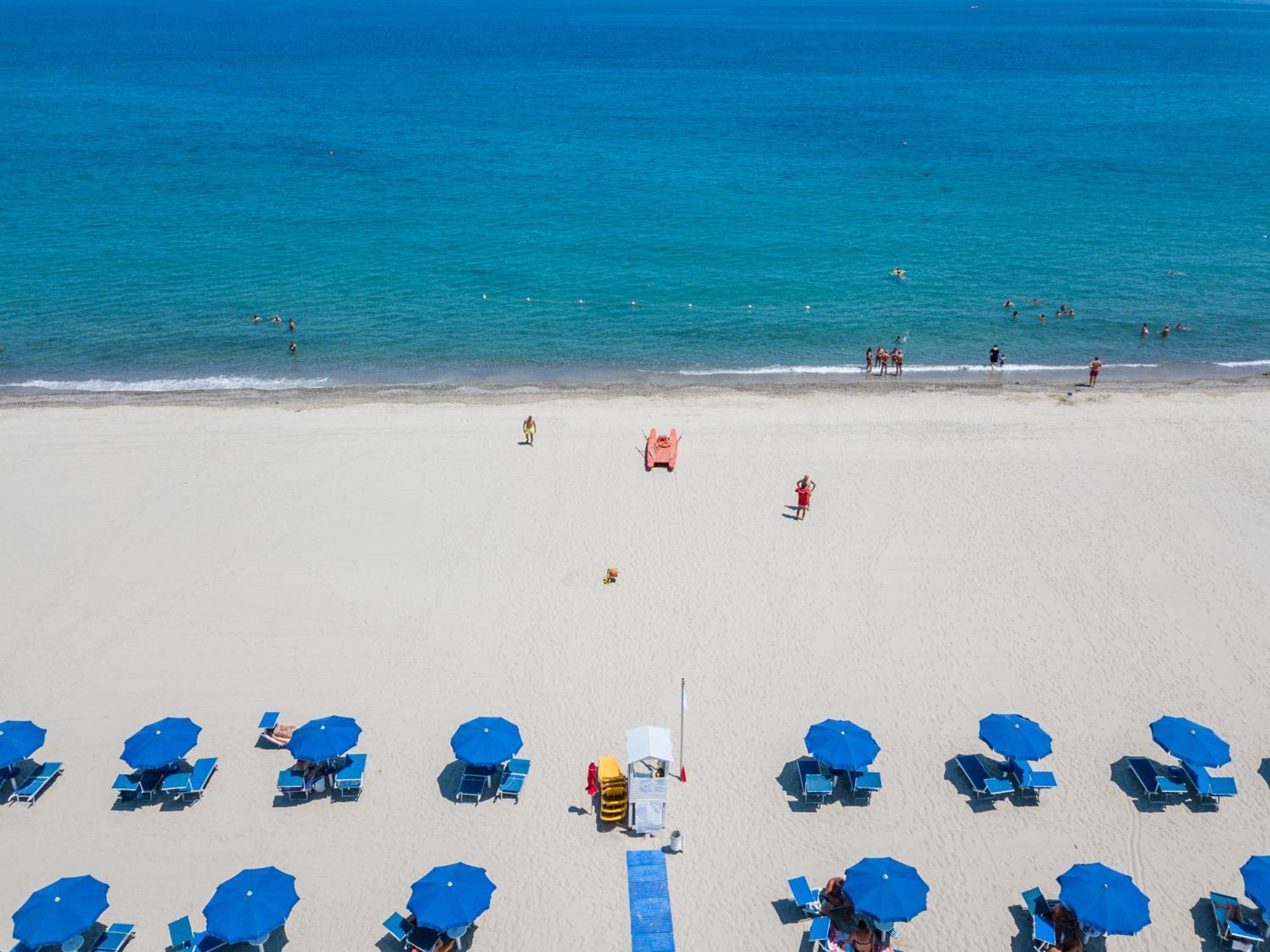 Le Dune Beach Club Messina Exterior foto