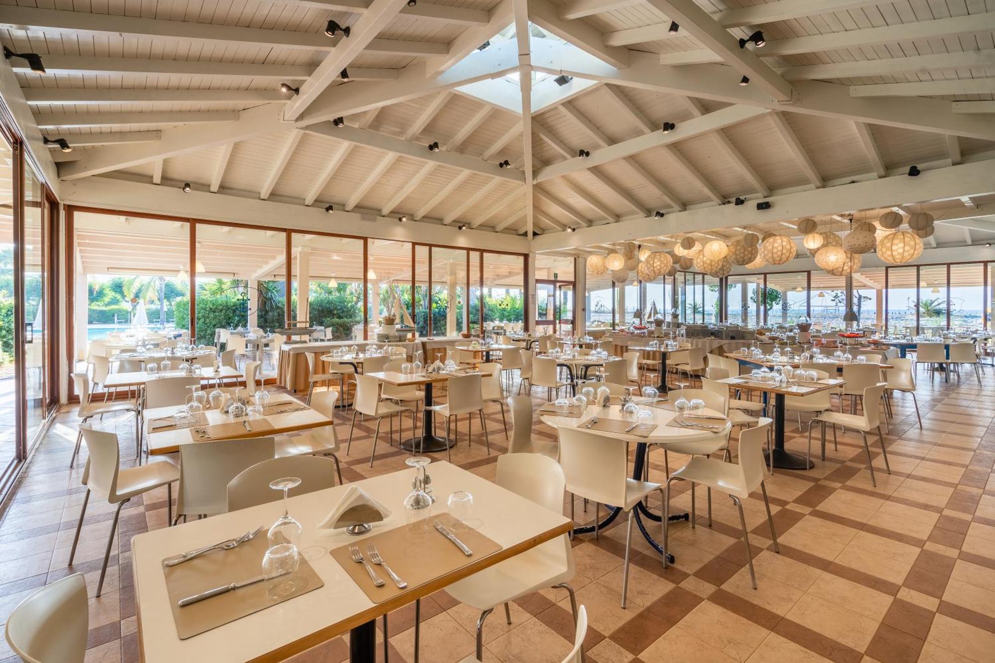 Le Dune Beach Club Messina Exterior foto