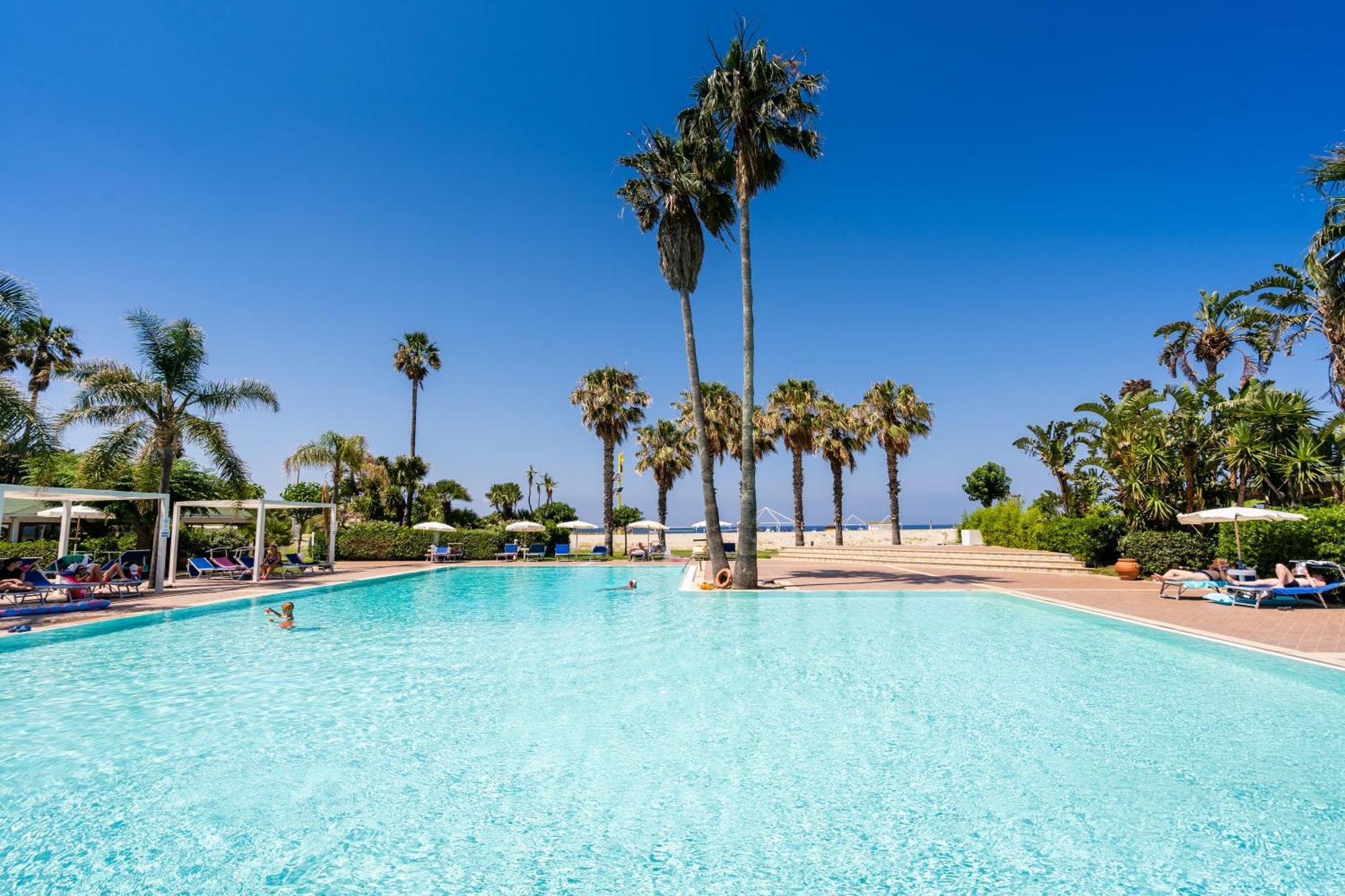 Le Dune Beach Club Messina Exterior foto